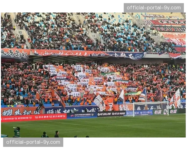 青岛青春足球场通过验收,将于第二轮正式承办中超赛事 青岛青春足球场通过验收,将于第二轮正式承办中超赛事